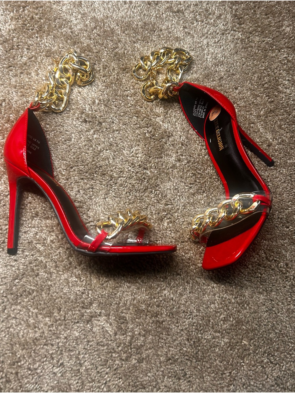 True Religion Elegant RedPatent High Heel Sandals w/Gold Chain Accents free gift